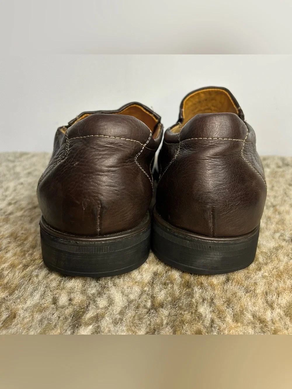 Sandro Moscoloni classic sophisticated